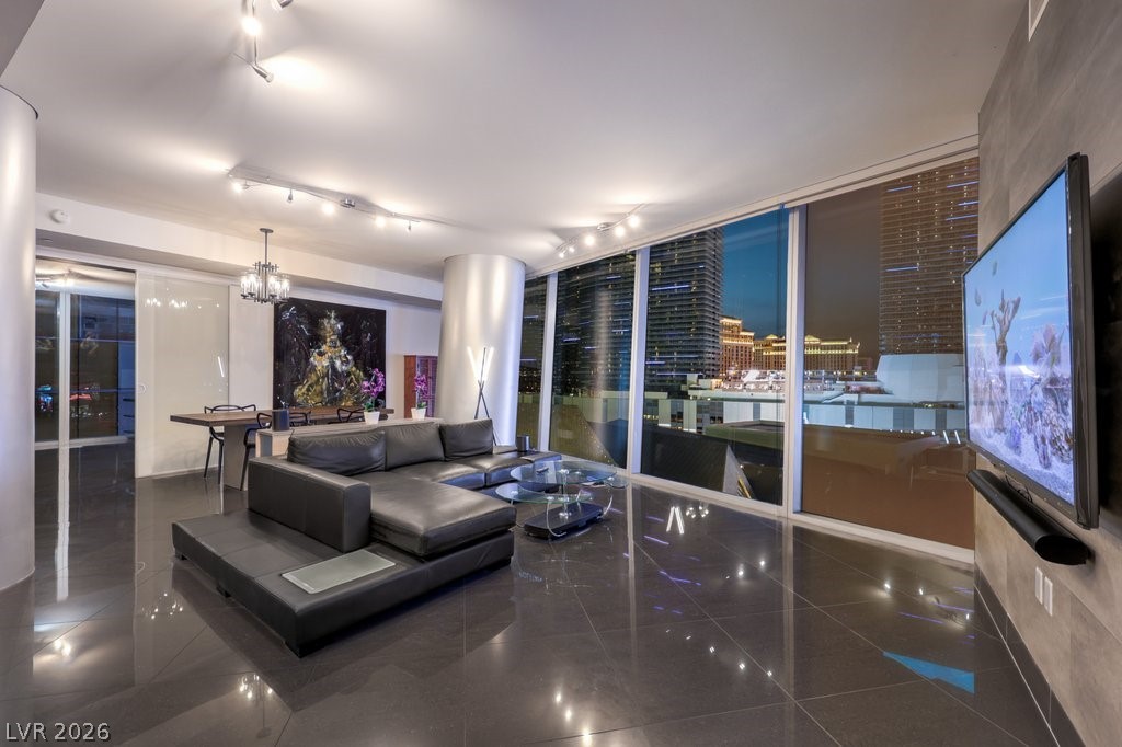 3722 Las Vegas Boulevard 907 Las Vegas NV 89158