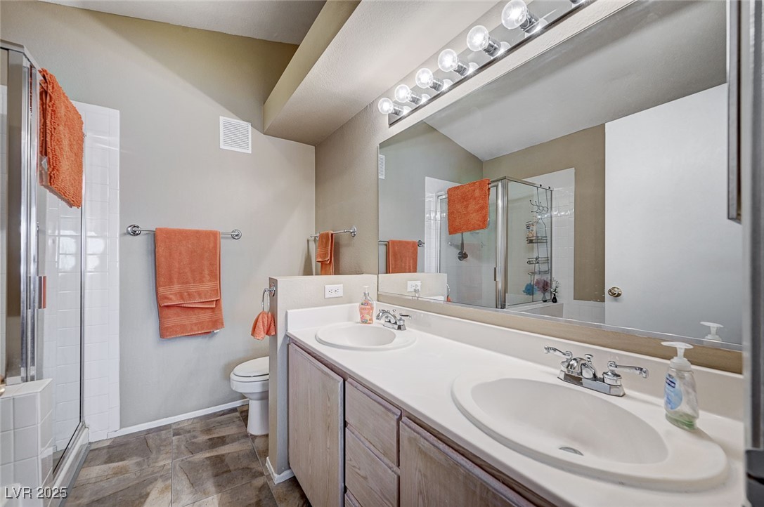 7905 Lago Vista Lane 203 Las Vegas NV 89145