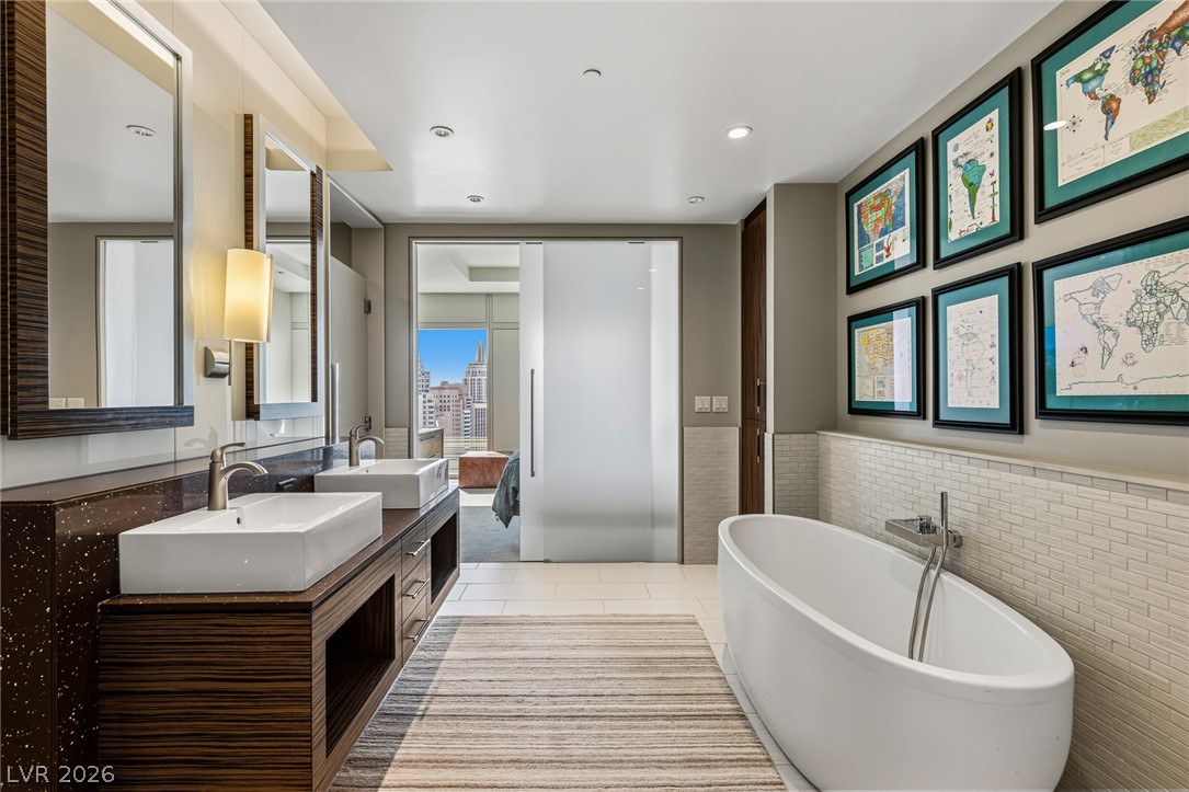 3750 Las Vegas Boulevard 3202 Las Vegas NV 89158