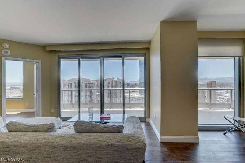 222 Karen Avenue 3805 Las Vegas NV 89109