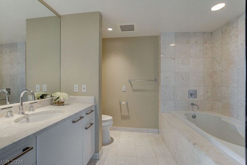 222 Karen Avenue 3805 Las Vegas NV 89109