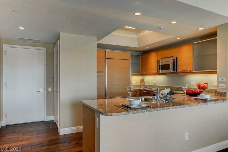 222 Karen Avenue 3805 Las Vegas NV 89109