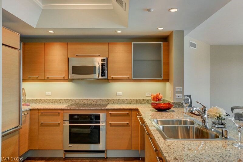 222 Karen Avenue 3805 Las Vegas NV 89109