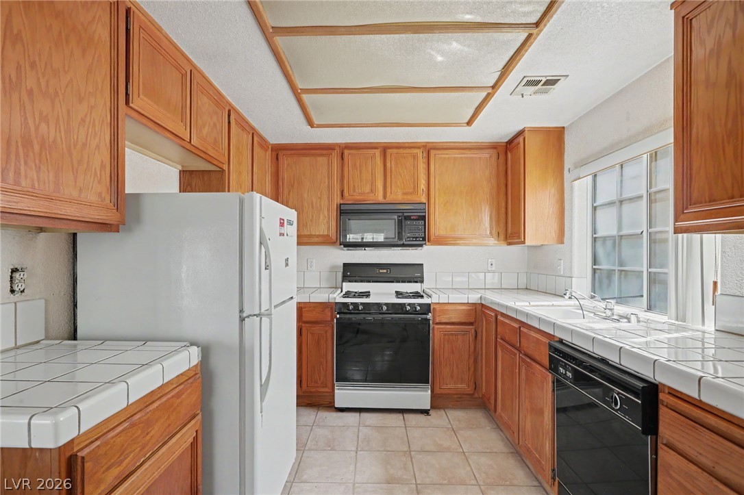 1674 Normandy Way Na Henderson NV 89014