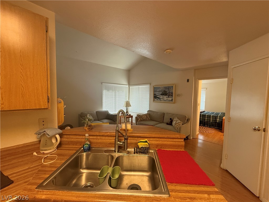 460 Elm Drive 201 Las Vegas NV 89169
