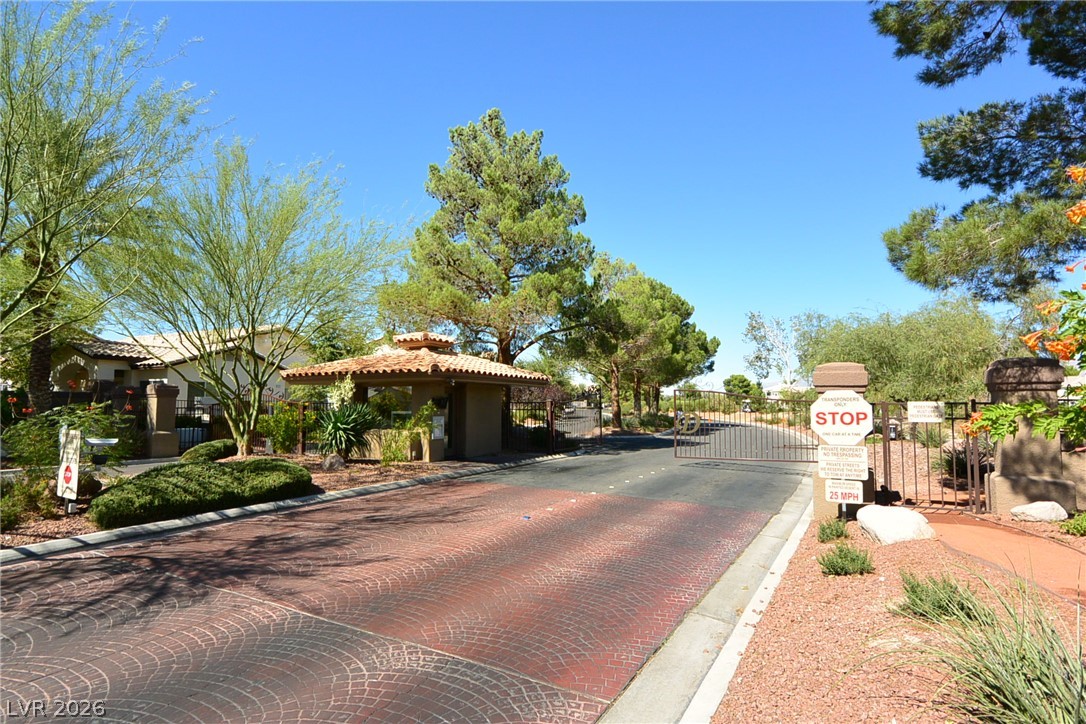 4900 Black Bear Road 204 Las Vegas NV 89149