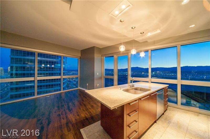 4471 Dean Martin Drive 3301 Las Vegas NV 89103