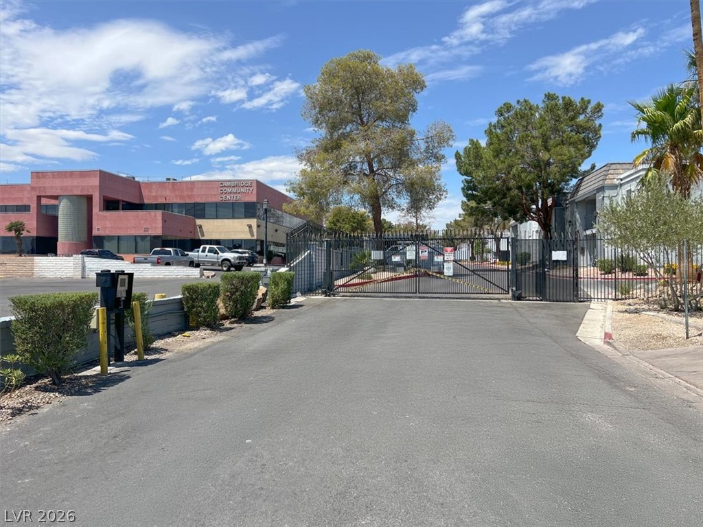 3823 South Maryland Parkway P1 Las Vegas NV 89119