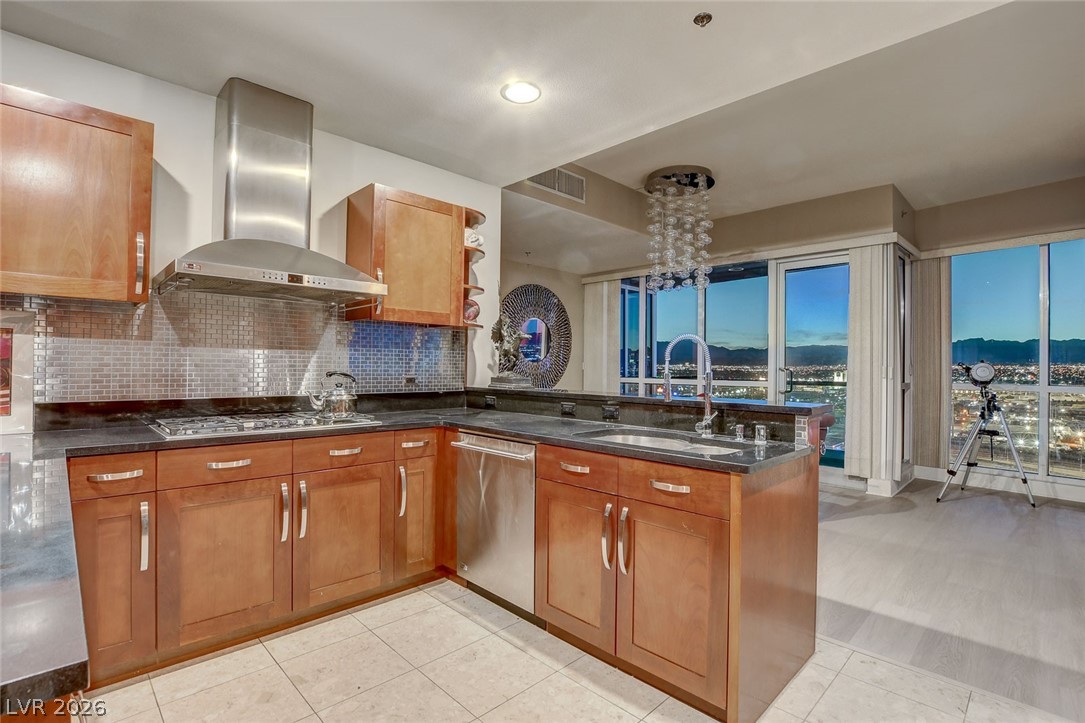 4575 Dean Martin Drive 2812 Las Vegas NV 89103
