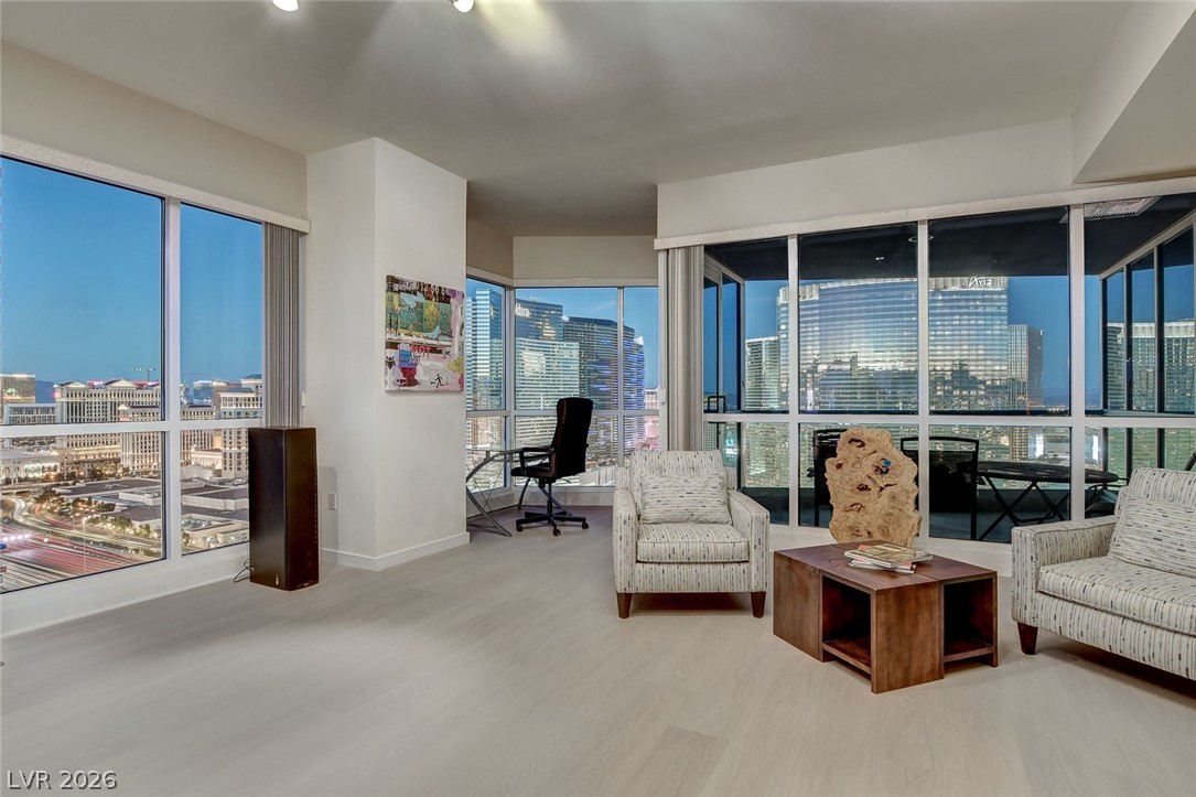 4575 Dean Martin Drive 2812 Las Vegas NV 89103