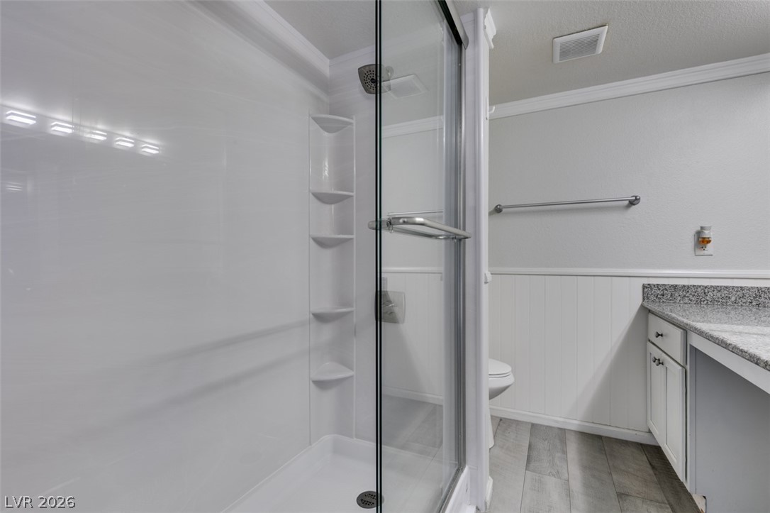 714 Oakmont Avenue 1104 Las Vegas NV 89109