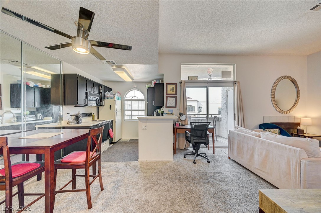 3150 Soft Breezes Drive 2040 Las Vegas NV 89128