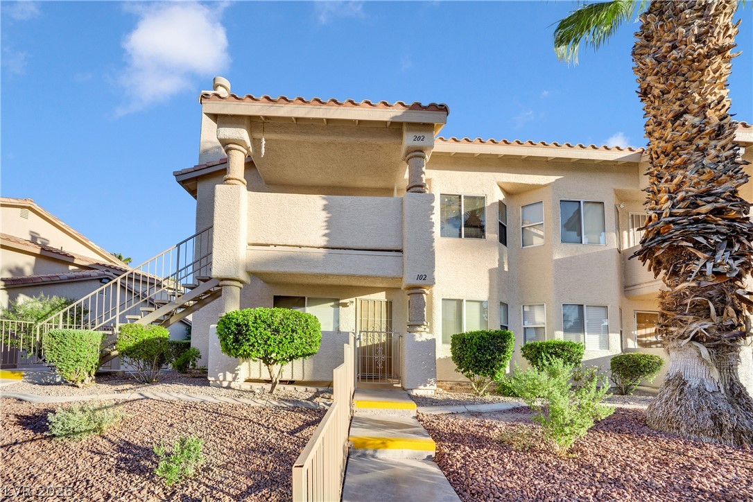 7937 Diamond Rock Way 202 Las Vegas NV 89128