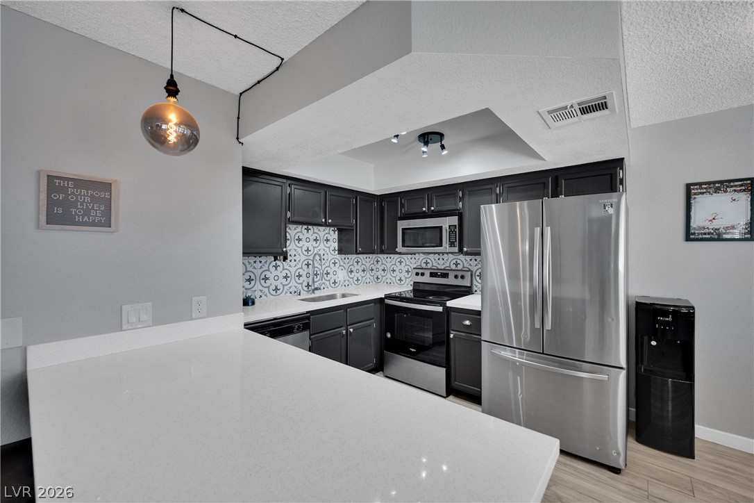 7937 Diamond Rock Way 202 Las Vegas NV 89128