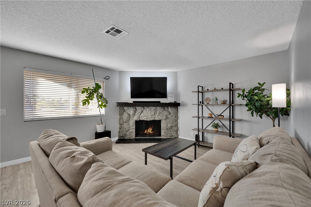 7937 Diamond Rock Way 202 Las Vegas NV 89128