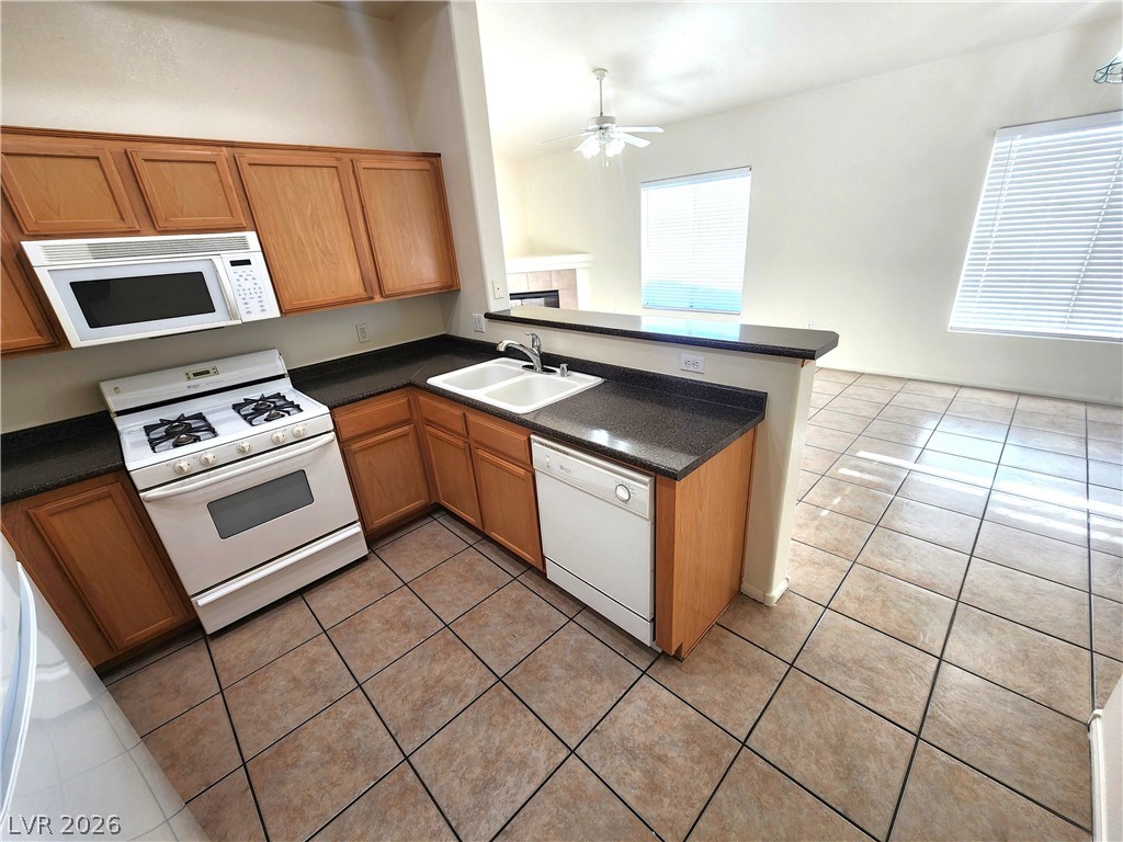2305 West Horizon Ridge Parkway 2321 Henderson NV 89052