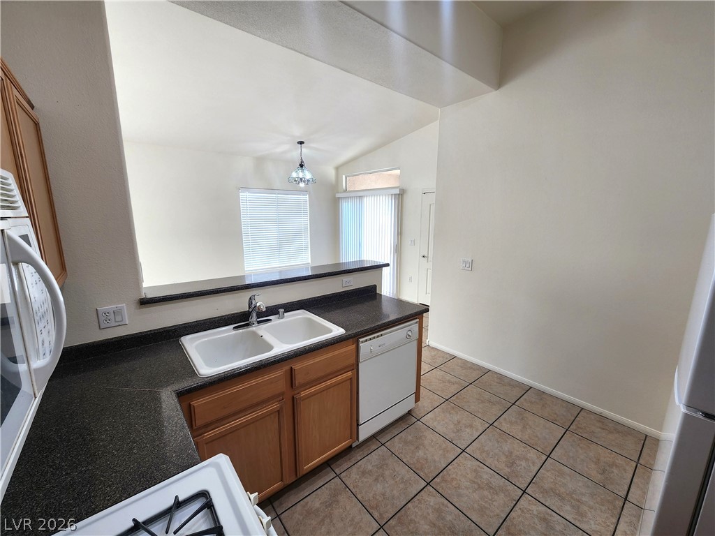 2305 West Horizon Ridge Parkway 2321 Henderson NV 89052