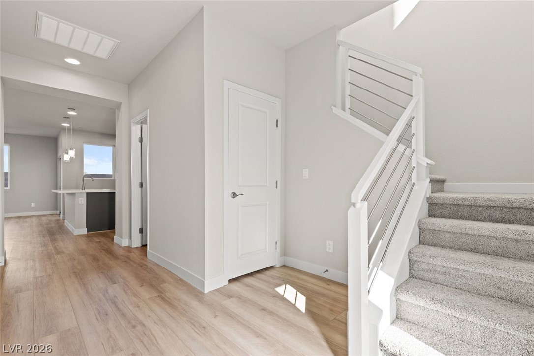 8629 Ensworth Street 105 Las Vegas NV 89123