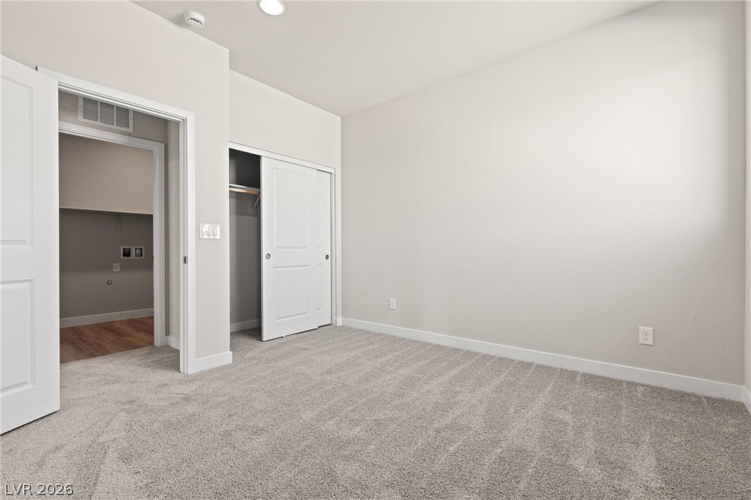 8629 Ensworth Street 105 Las Vegas NV 89123