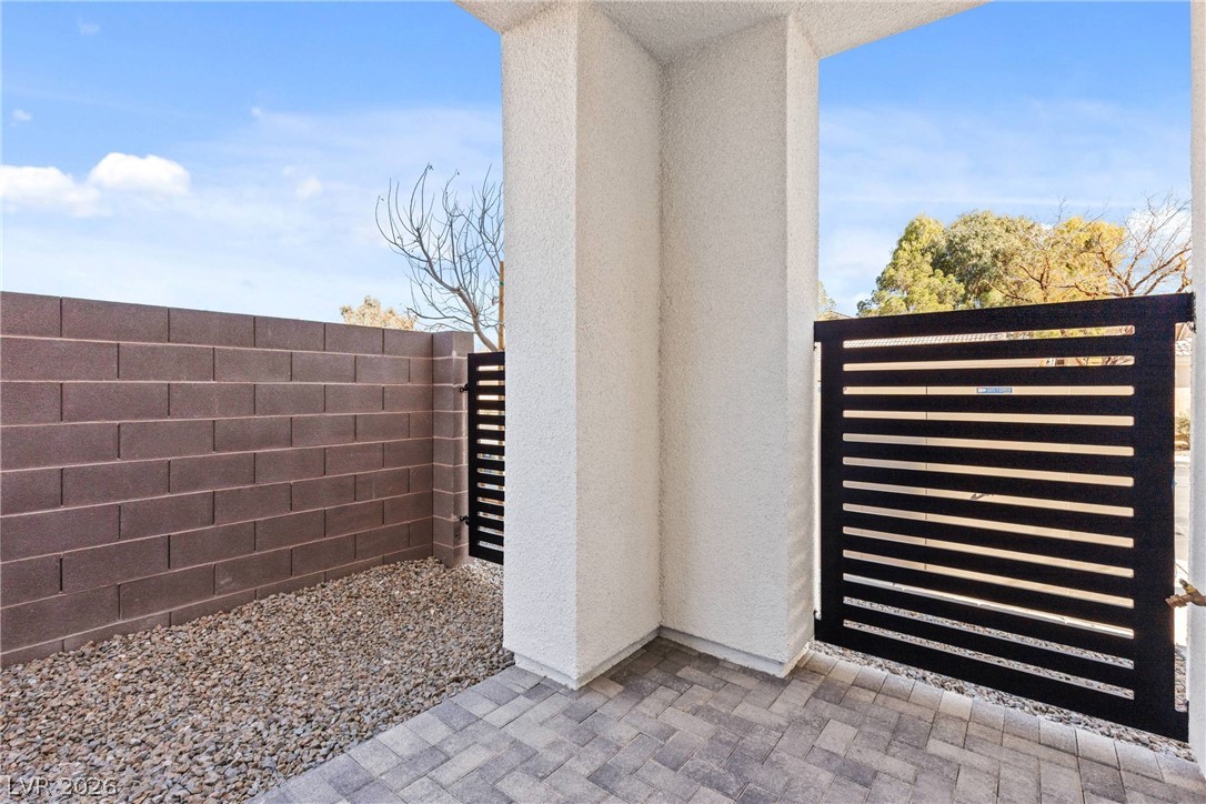 8629 Ensworth Street 105 Las Vegas NV 89123