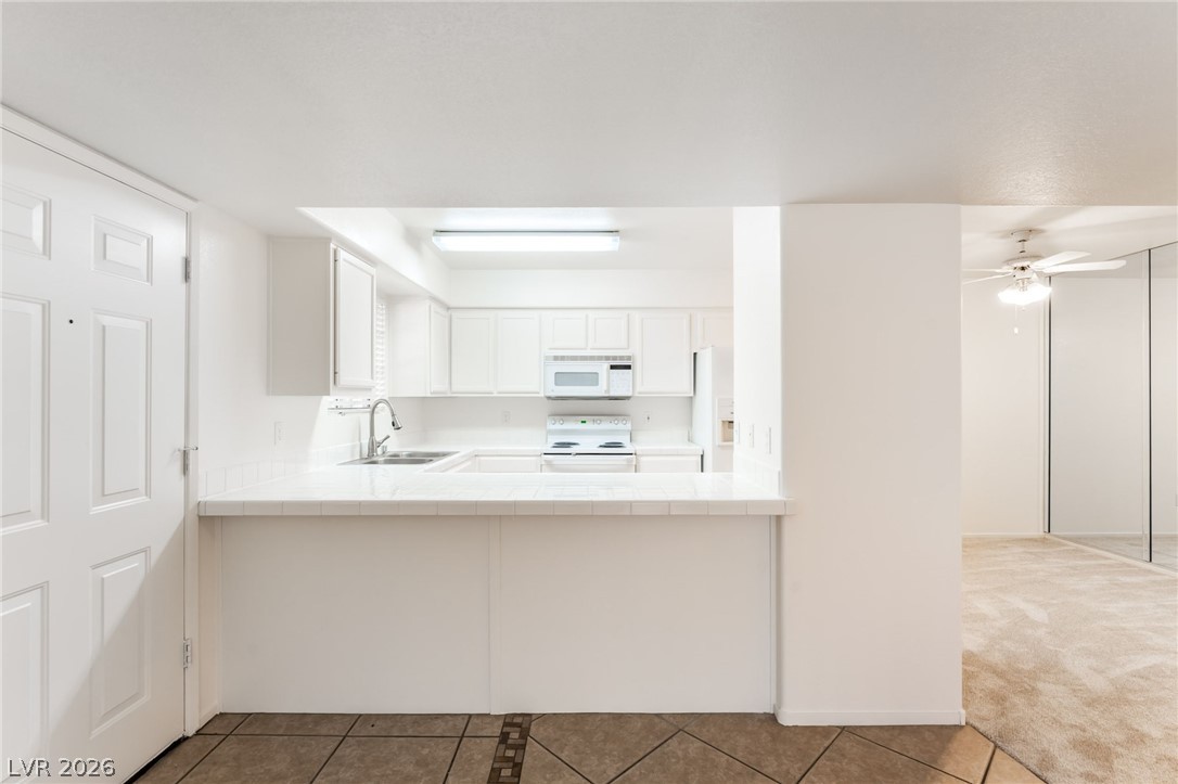 2725 South Nellis Boulevard 1086 Las Vegas NV 89121
