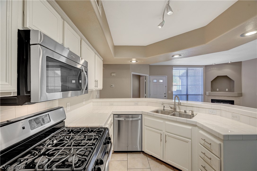 6908 Cobre Azul Avenue 102 Las Vegas NV 89108