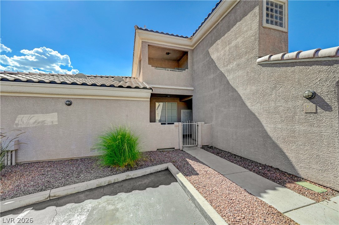 6908 Cobre Azul Avenue 102 Las Vegas NV 89108