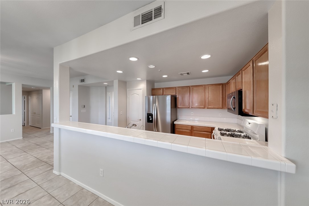 2325 Windmill Parkway 1512 Henderson NV 89074