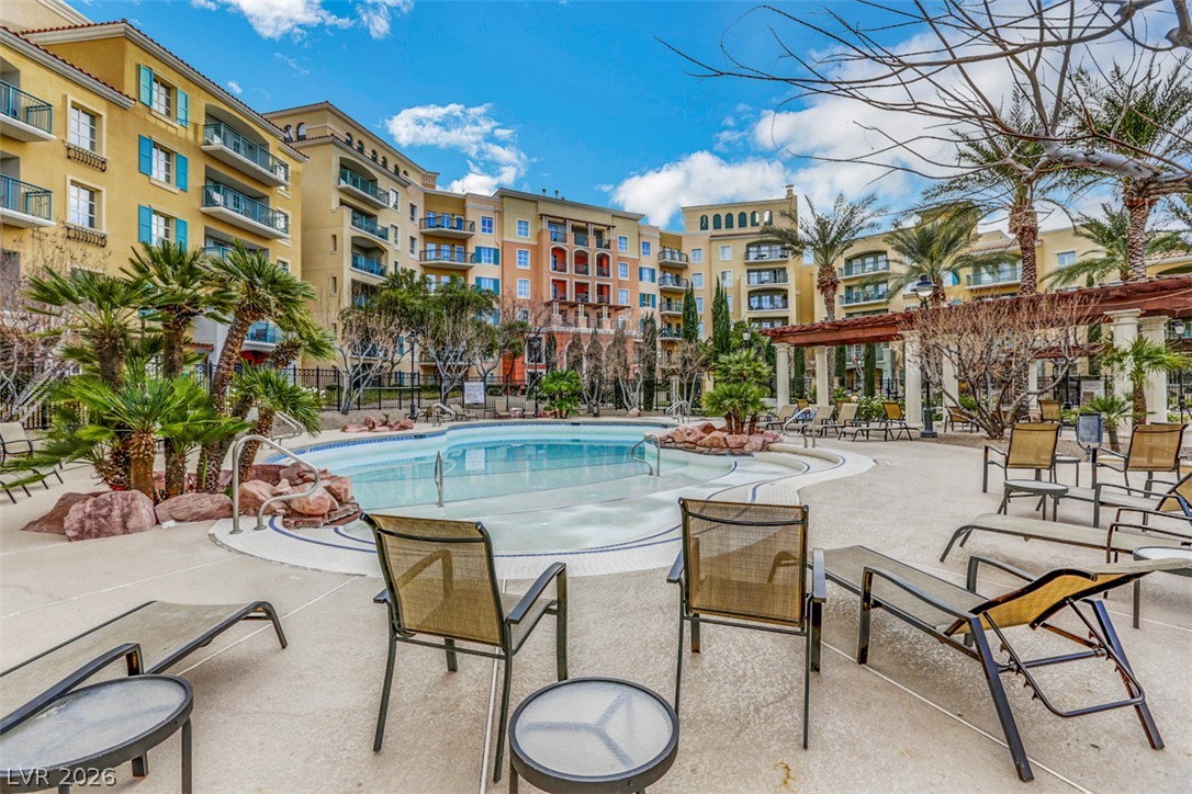 30 Strada Di Villaggio 147 Henderson NV 89011