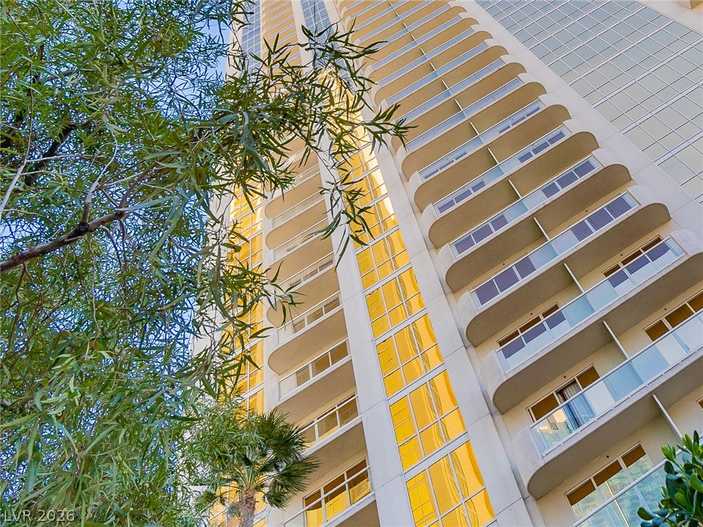 135 East Harmon Avenue 2104 Las Vegas NV 89109