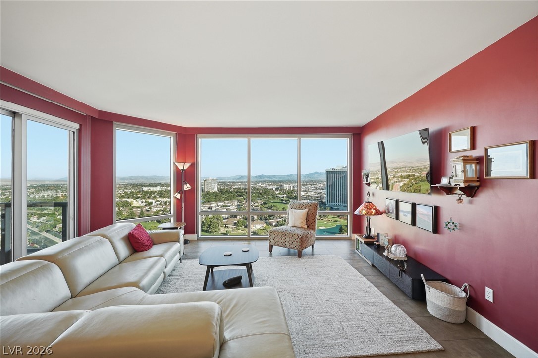 322 Karen Avenue 2402 Las Vegas NV 89109