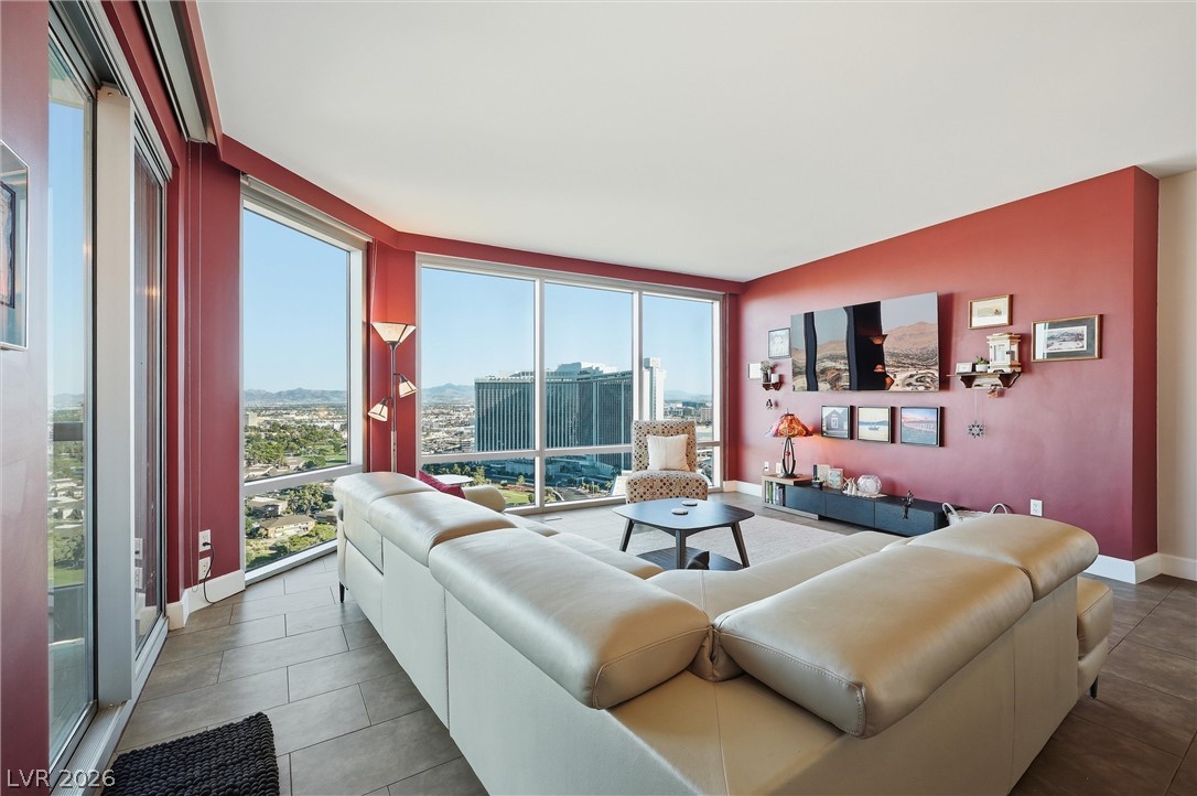 322 Karen Avenue 2402 Las Vegas NV 89109
