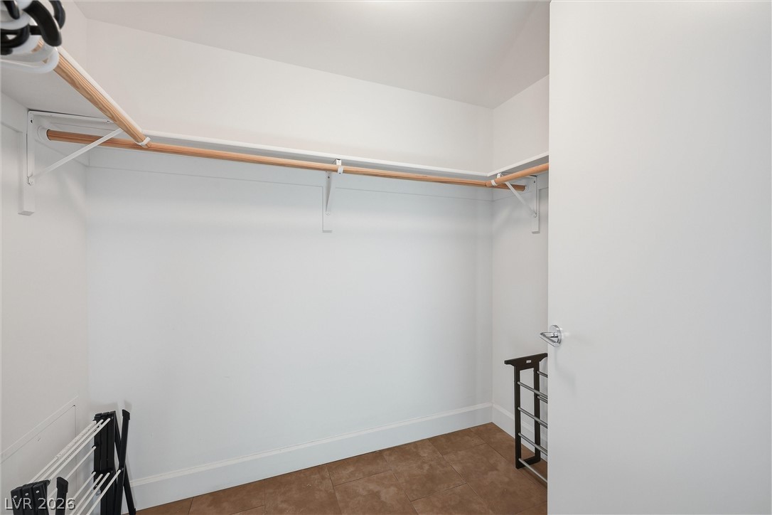 322 Karen Avenue 2402 Las Vegas NV 89109