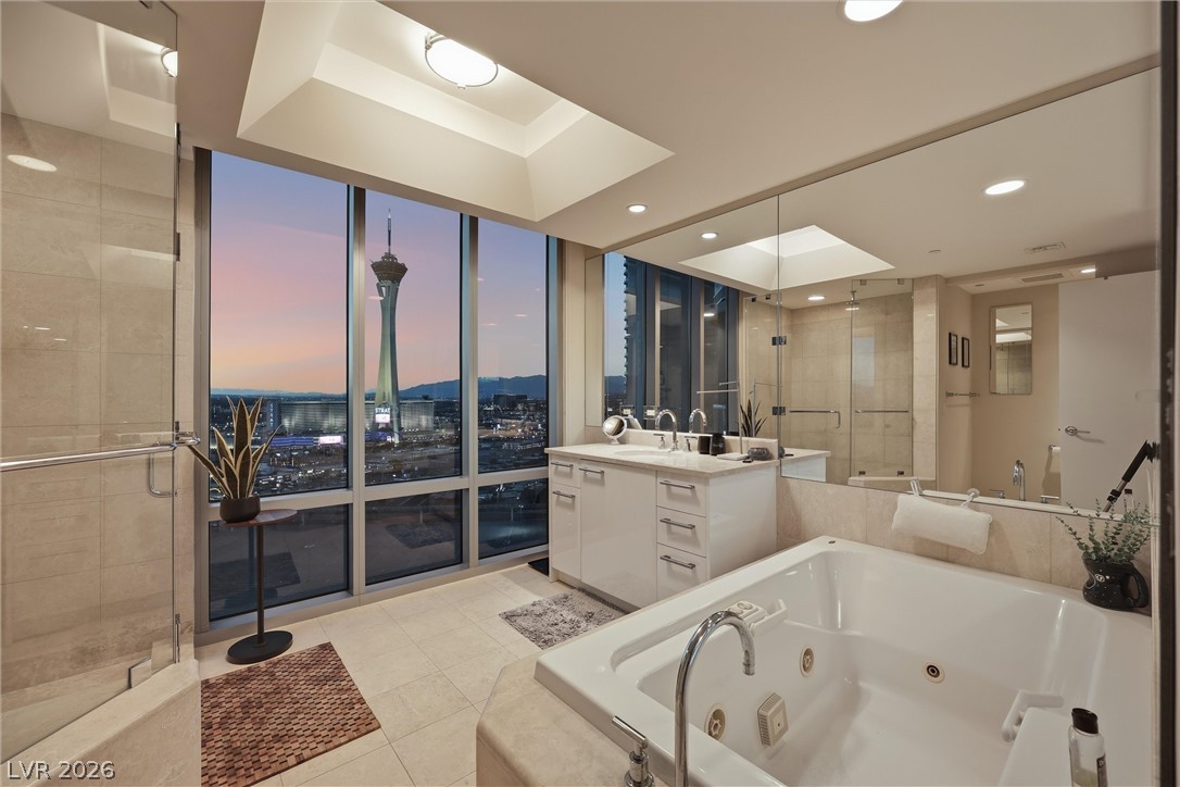 322 Karen Avenue 2402 Las Vegas NV 89109