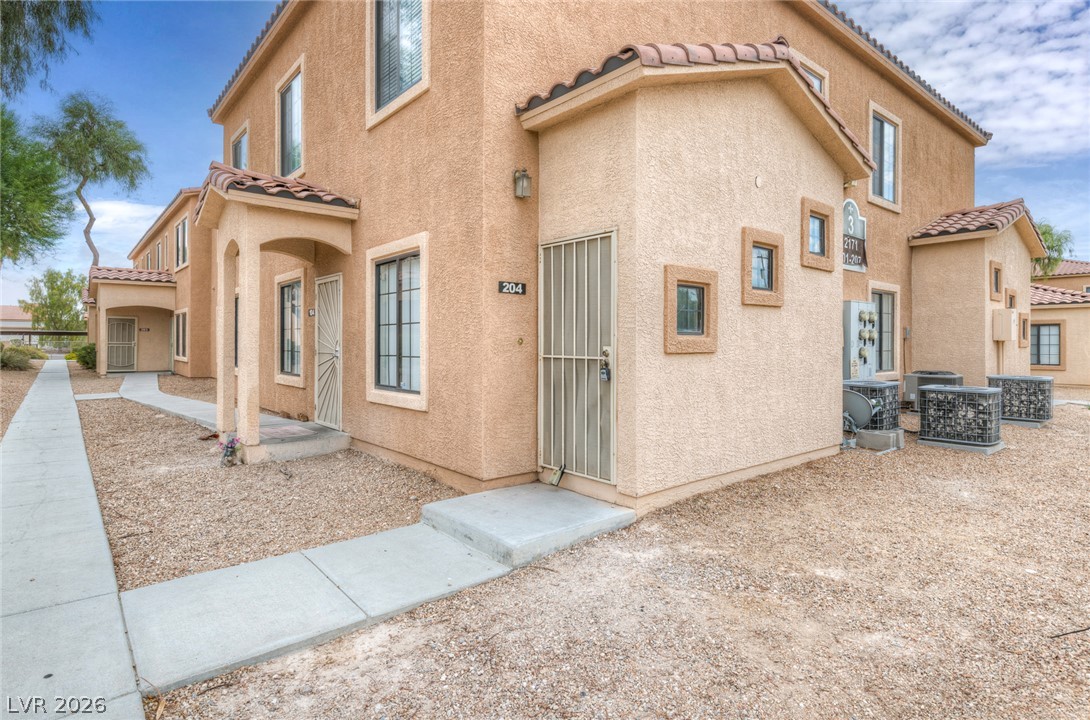 2171 Hussium Hills Street 204 Las Vegas NV 89108