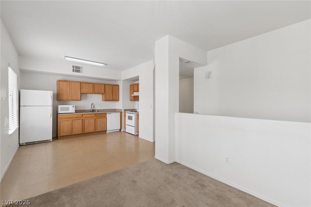 2171 Hussium Hills Street 204 Las Vegas NV 89108