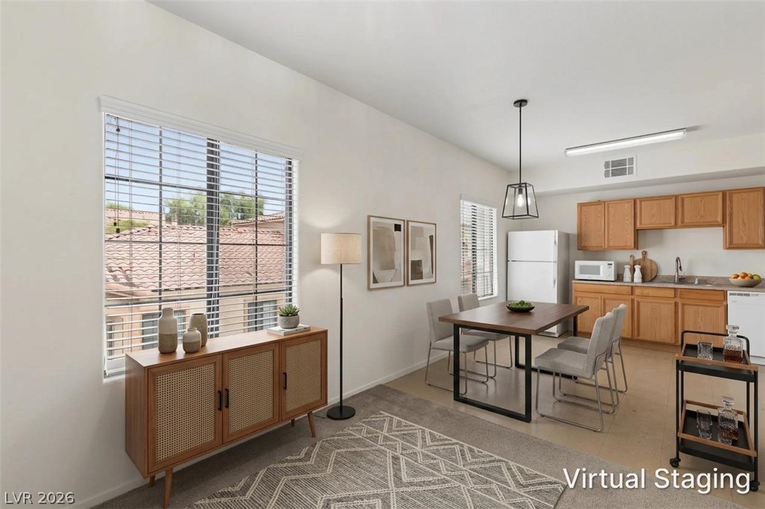 2171 Hussium Hills Street 204 Las Vegas NV 89108