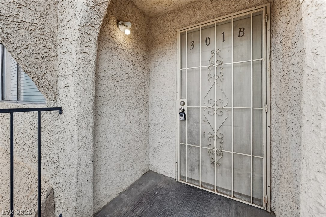 3591 Arville Street 301b Las Vegas NV 89103
