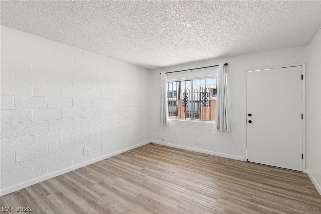 3726 Hazelwood Street 15 Las Vegas NV 89119