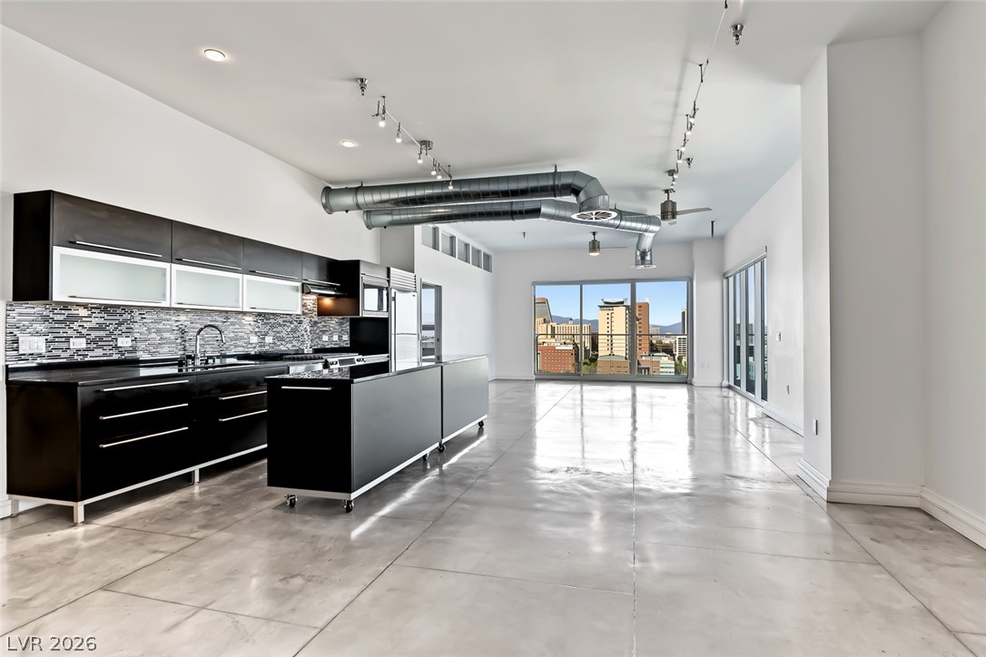 200 Hoover Avenue 1409 Las Vegas NV 89101