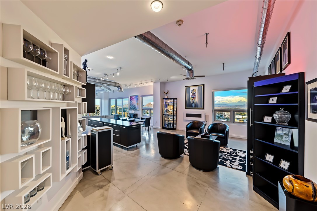 200 Hoover Avenue 1409 Las Vegas NV 89101