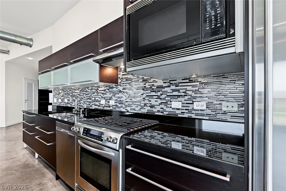 200 Hoover Avenue 1409 Las Vegas NV 89101