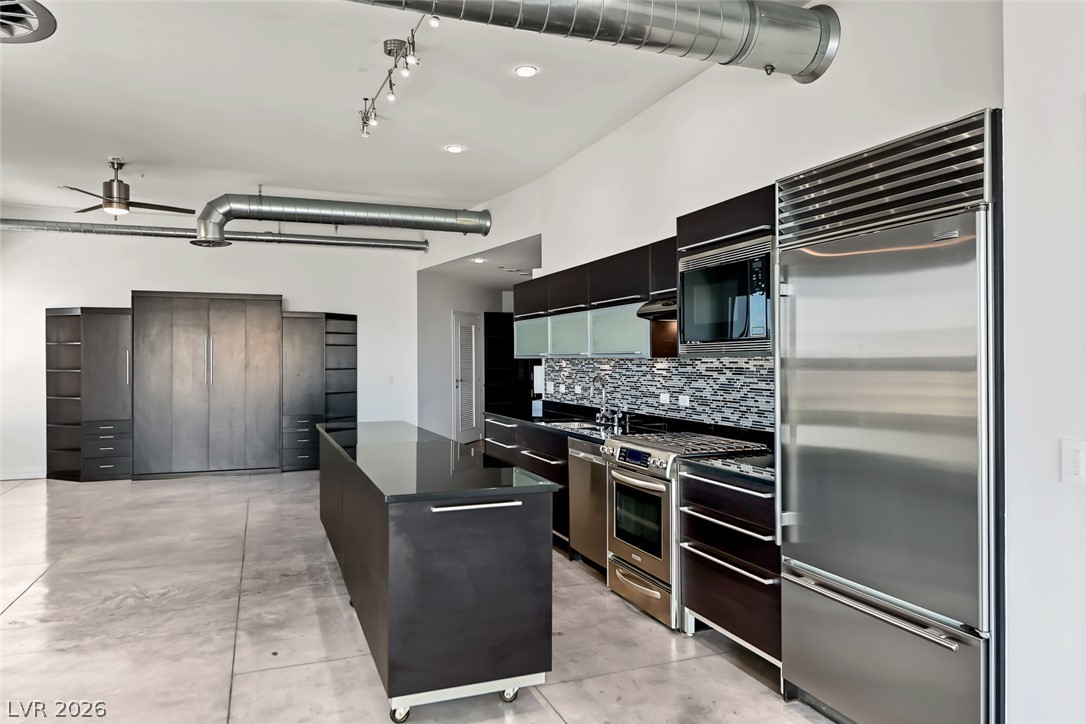 200 Hoover Avenue 1409 Las Vegas NV 89101
