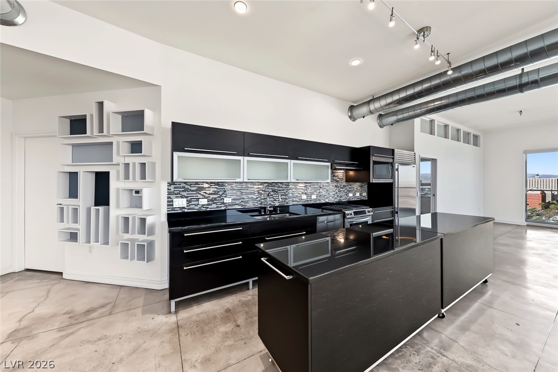 200 Hoover Avenue 1409 Las Vegas NV 89101