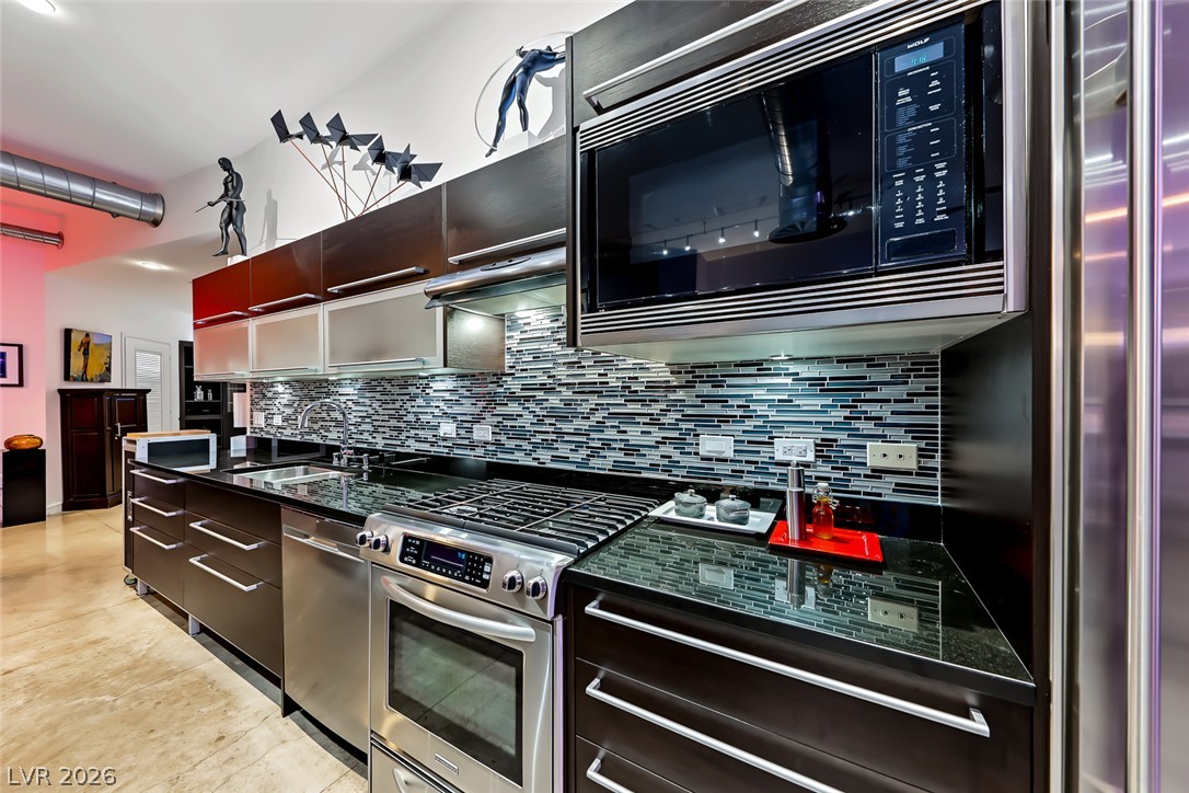 200 Hoover Avenue 1409 Las Vegas NV 89101