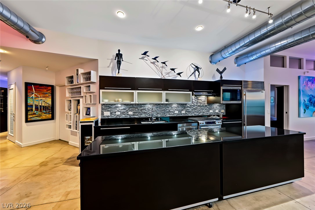 200 Hoover Avenue 1409 Las Vegas NV 89101