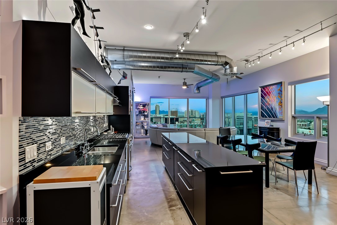 200 Hoover Avenue 1409 Las Vegas NV 89101