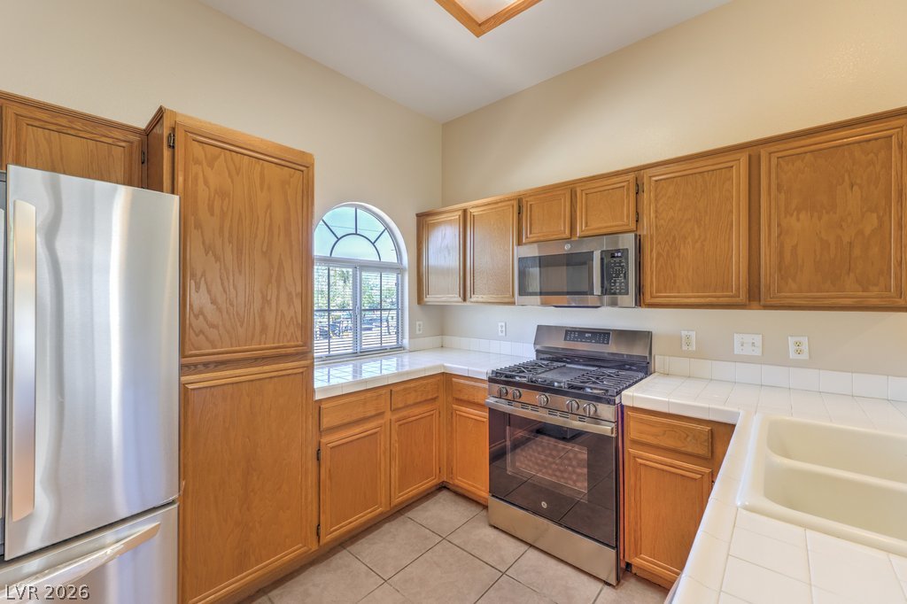 3125 North Buffalo Drive 2131 Las Vegas NV 89128