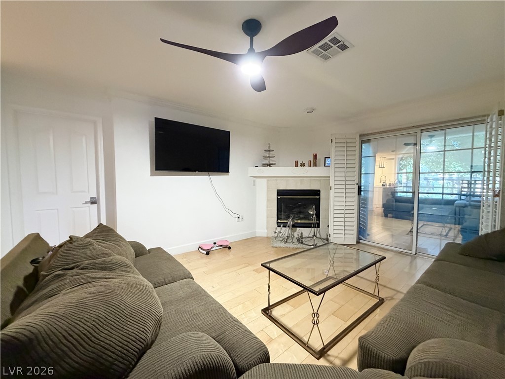 8452 Boseck Drive 186 Las Vegas NV 89145