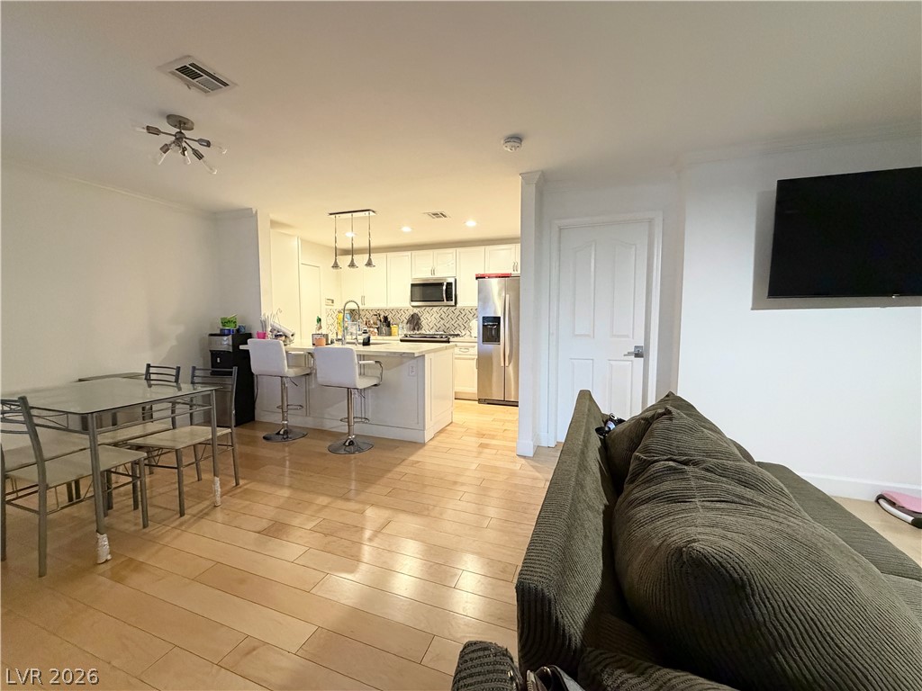 8452 Boseck Drive 186 Las Vegas NV 89145